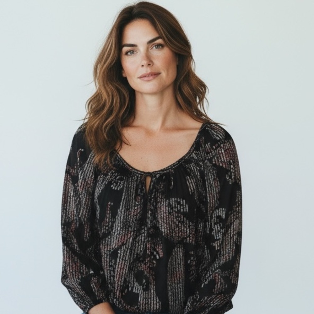 MAEVE - MADEIRA BURNOUT TOP BLOUSE - SIZE XS - COLORFUL PAISLEY PRINT V-NECK B14